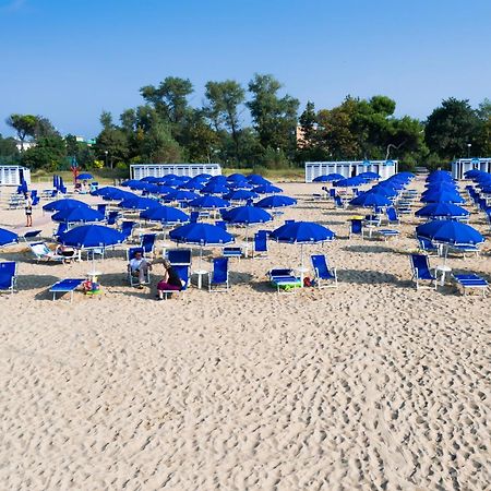 Апарт готель Residenza Al Parco Бібіоне Екстер'єр фото